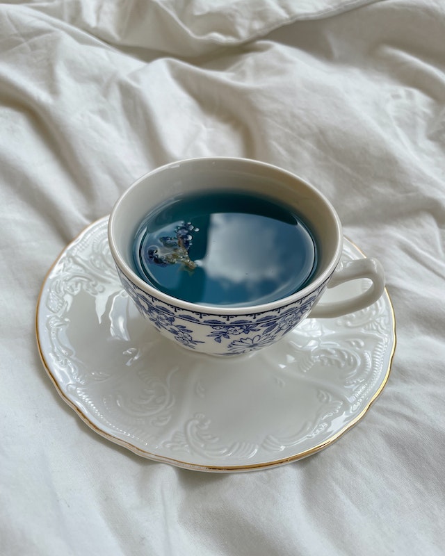 modrý čaj